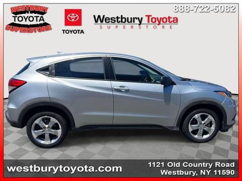 Used 2019 Honda HR-V LX image 6