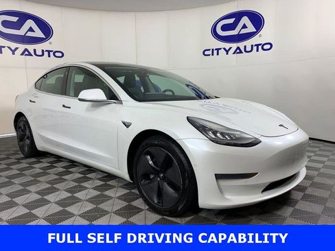 Used 2019 Tesla Model 3 Long Range image 1