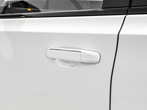 Used 2025 Cadillac Escalade Sport Platinum w/ LPO, Floor Liner Package image 43