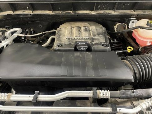 Used 2022 Chevrolet Silverado 1500 Custom w/ LPO, Dark Essentials Package image 23