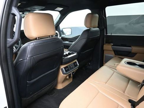 Used 2021 Ford F150 Lariat w/ Equipment Group 502A High RWD image 17