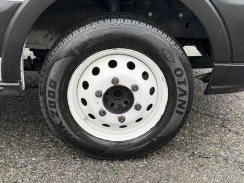 Used 2019 Ford Transit 350 138 DRW w/ Exterior Upgrade Package image 18
