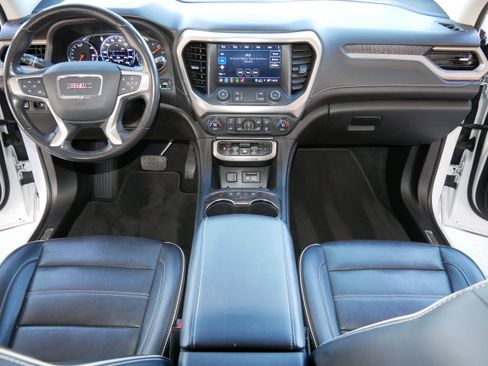 Used 2021 GMC Acadia Denali w/ Denali Ultimate Package image 32