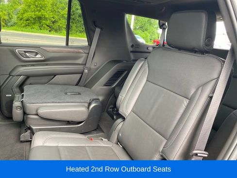 Used 2021 Chevrolet Tahoe Z71 w/ Luxury Package AWD/4WD image 19