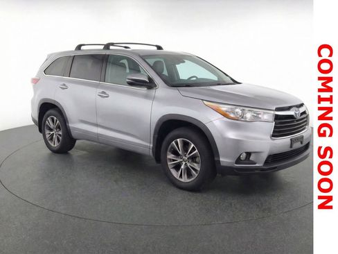 Used 2015 Toyota Highlander Plus image 3