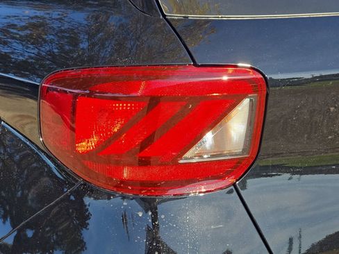 New 2026 Hyundai Venue SEL image 33