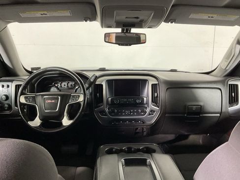 Used 2017 GMC Sierra 1500 SLE w/ SLE Value Package AWD/4WD image 22