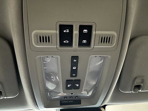 Used 2014 Cadillac SRX Performance w/ Driver Awareness Package image 24