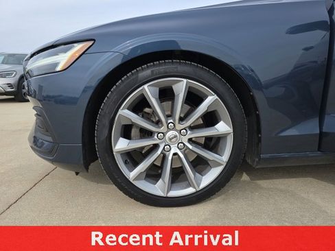 Used 2020 Volvo S60 T5 Momentum w/ Protection Package image 16