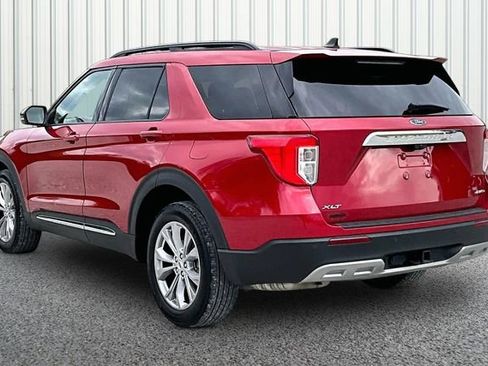 Used 2023 Ford Explorer XLT w/ Equipment Group 202A AWD/4WD image 10