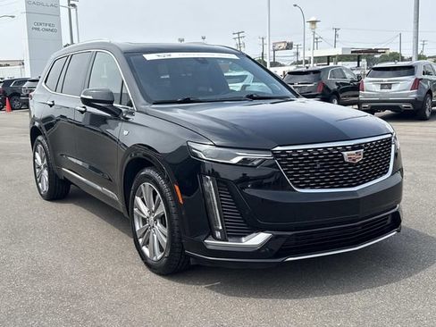 Certified 2023 Cadillac XT6 Premium Luxury w/ Technology Package AWD/4WD image 3