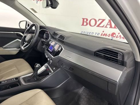 Used 2022 Audi Q3 2.0T Premium image 17