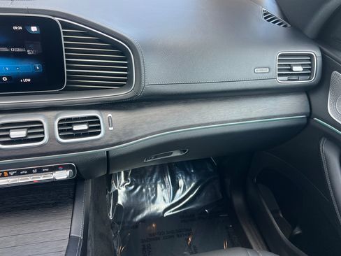 Certified 2023 Mercedes-Benz GLS 450 4MATIC image 33