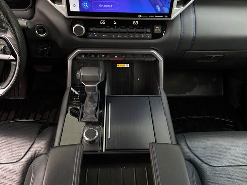 Used 2023 Toyota Tundra Platinum image 18