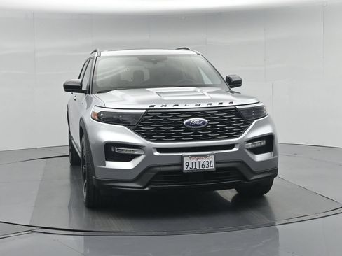 Certified 2023 Ford Explorer ST-Line w/ Class IV Trailer Tow Package RWD image 54
