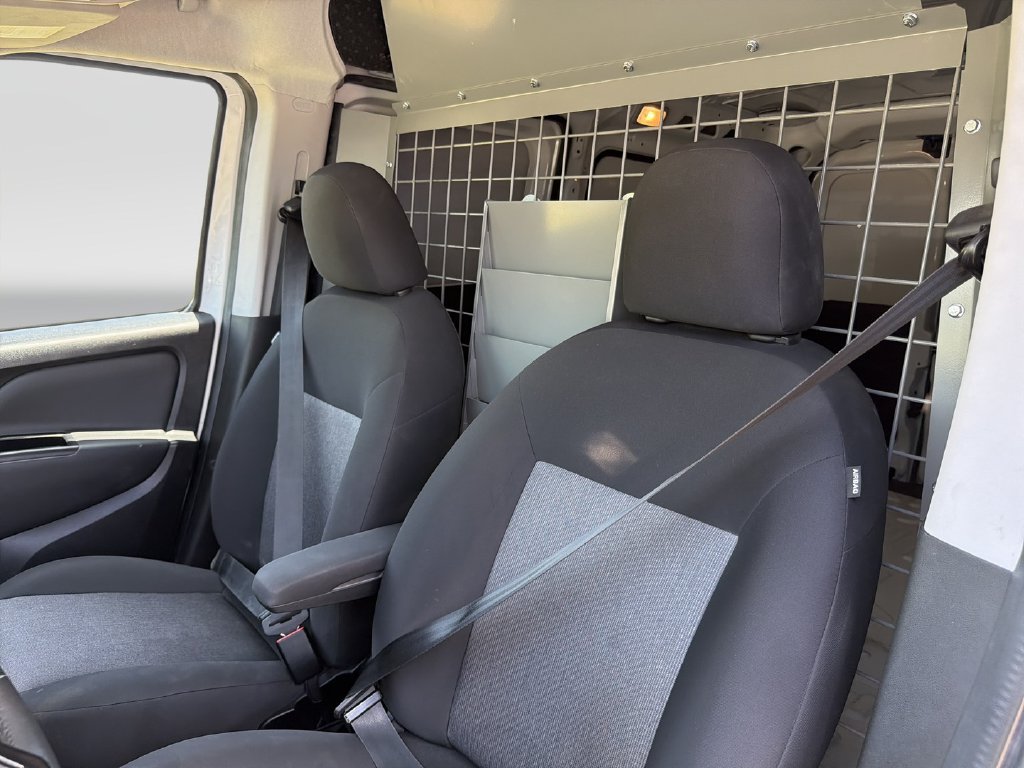 Used 2022 RAM ProMaster City Tradesman FWD image 11