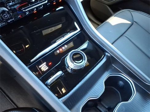 New 2025 Jeep Grand Cherokee Limited w/ Luxury Tech Group II image 19