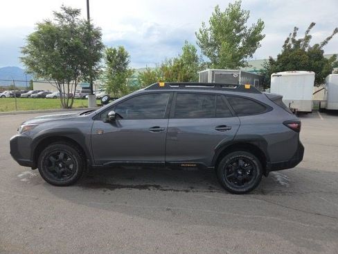 Used 2025 Subaru Outback Wilderness w/ Wilderness Package AWD/4WD image 7