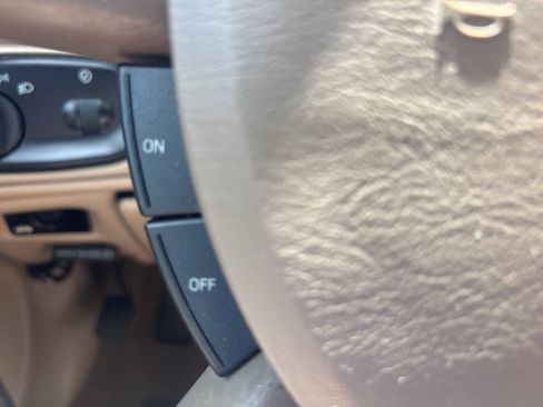Used 2006 Ford Taurus SE FWD image 27