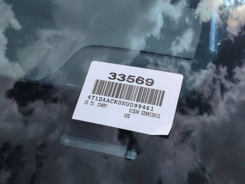 Certified 2025 Toyota Camry XSE FWD image 19
