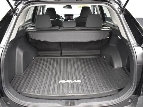 Used 2023 Toyota RAV4 LE image 18