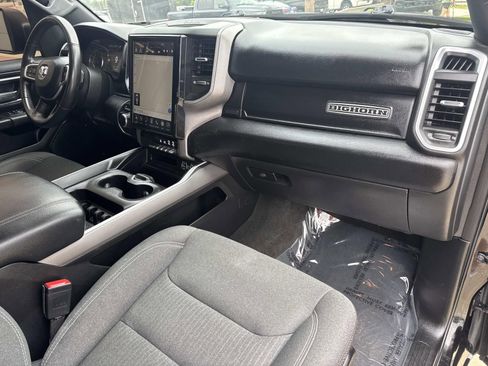Used 2022 RAM 1500 Big Horn RWD image 10