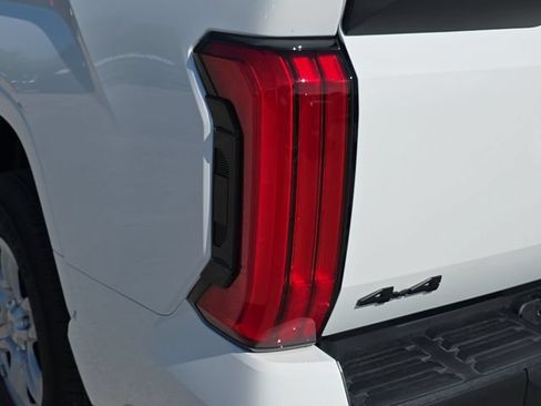 Used 2026 Toyota Tundra SR AWD/4WD image 34