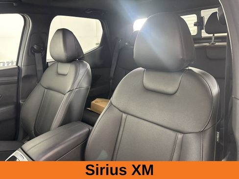 Used 2025 Hyundai Santa Cruz SEL image 11