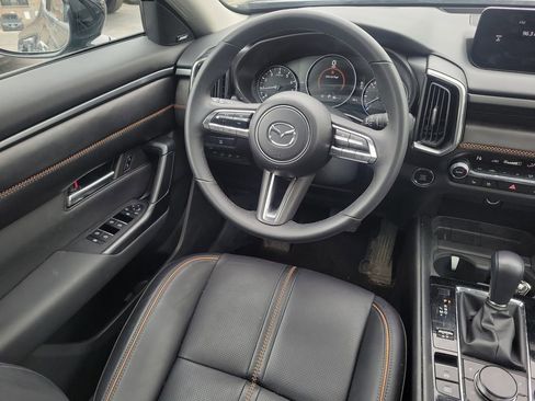 Used 2025 MAZDA CX-50 AWD 2.5 S w/ Premium Plus Pkg image 17