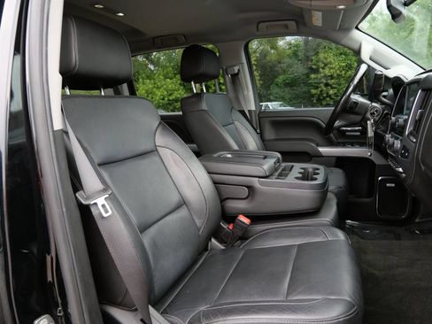 Used 2018 Chevrolet Silverado 2500 LTZ w/ Duramax Plus Package AWD/4WD image 12
