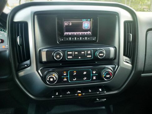 Used 2015 Chevrolet Silverado 2500 LT w/ Z71 Package, Off-Road image 28