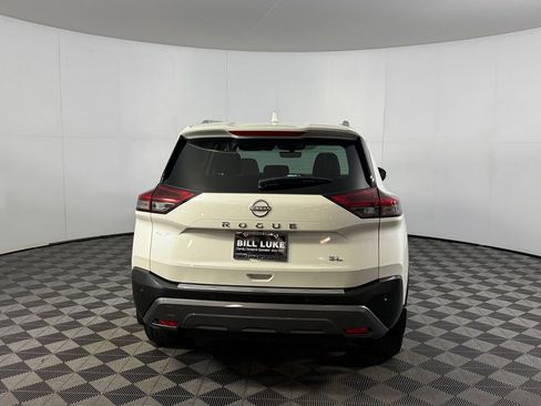 Used 2023 Nissan Rogue SL w/ SL Premium Package FWD image 8