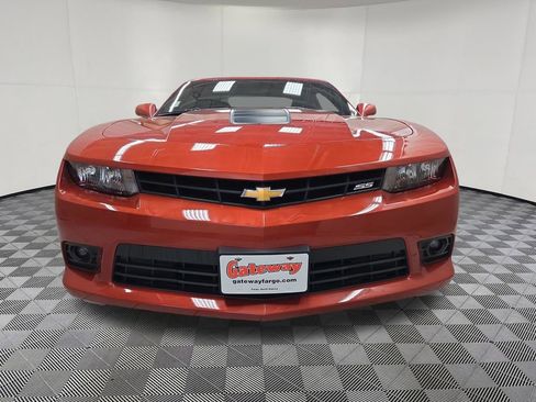 Used 2015 Chevrolet Camaro SS RWD image 4