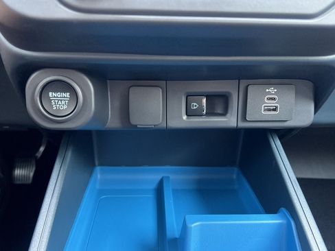 New 2026 Ford Maverick XLT w/ XLT Luxury Package FWD image 6