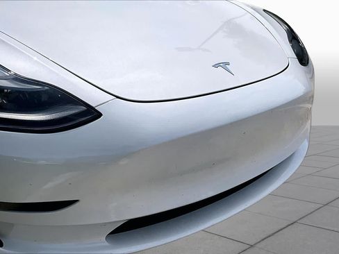 Used 2023 Tesla Model 3 Standard Range RWD image 26