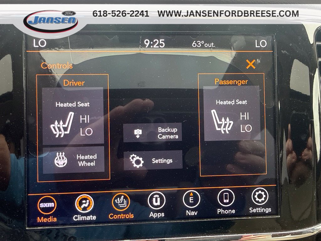 Used 2020 Jeep Grand Cherokee Limited AWD/4WD image 21