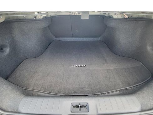 New 2025 Nissan Sentra SR w/ SR Premium Package image 14