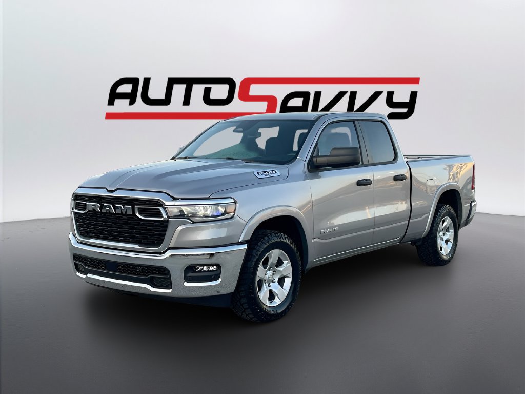 Used 2025 RAM 1500 Big Horn AWD/4WD image 3
