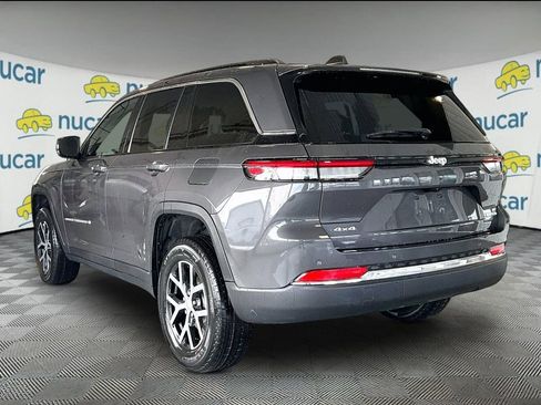 New 2025 Jeep Grand Cherokee Limited w/ Trailer Tow Package image 5
