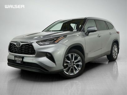 Used 2023 Toyota Highlander Limited