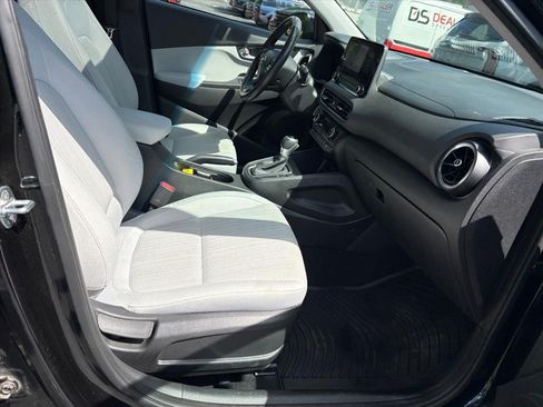 Certified 2023 Hyundai Kona SEL w/ Convenience Package FWD image 17