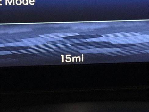 New 2026 Chevrolet Traverse LT image 12