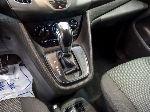 Used 2018 Ford Transit Connect XL image 17
