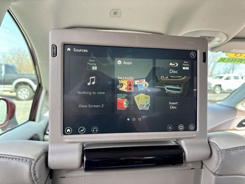 Used 2018 Chrysler Pacifica Touring-L Plus image 5