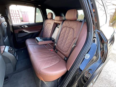 Used 2025 BMW X5 xDrive40i image 21