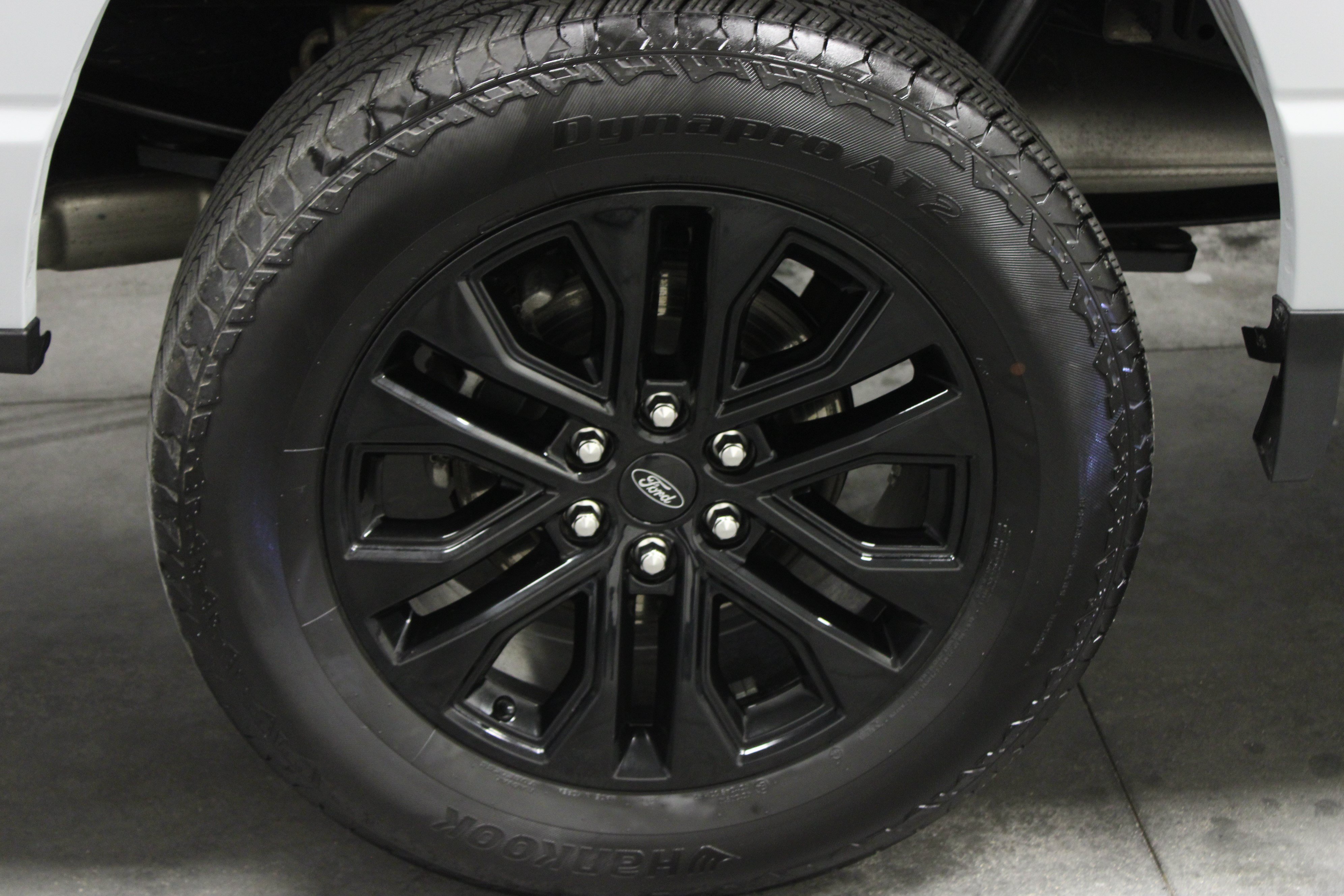 Used 2025 Ford F150 Lariat AWD/4WD image 11
