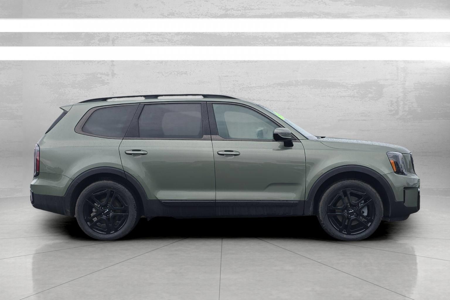 Used 2024 Kia Telluride SX Prestige X-Line AWD/4WD image 3