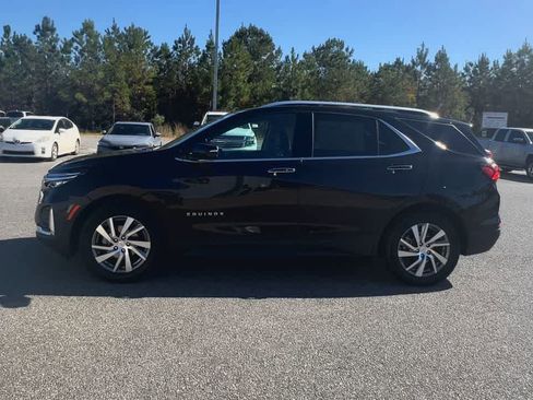 Used 2023 Chevrolet Equinox Premier image 5