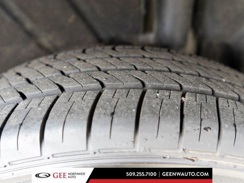Used 2025 Volkswagen Tiguan S AWD/4WD image 27