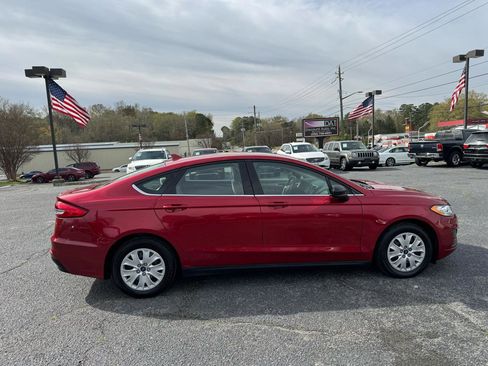 Used 2020 Ford Fusion S image 7